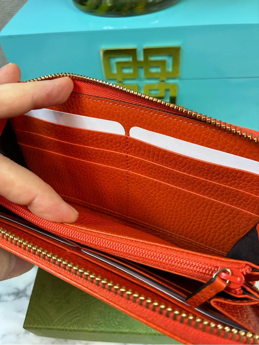 Gucci GG Beige Canvas & Orange Leather Zip-Around Wallet - NWOT Brand New w/ box - Picture 11 of 13